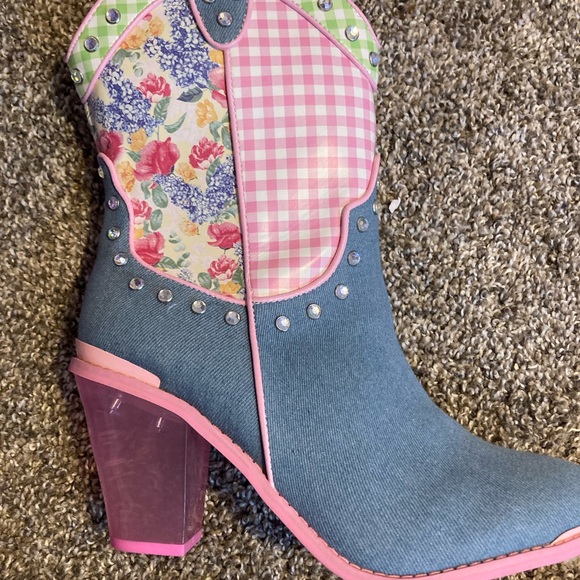 Dolls Kill Cowgirl boots - Picture 2 of 6